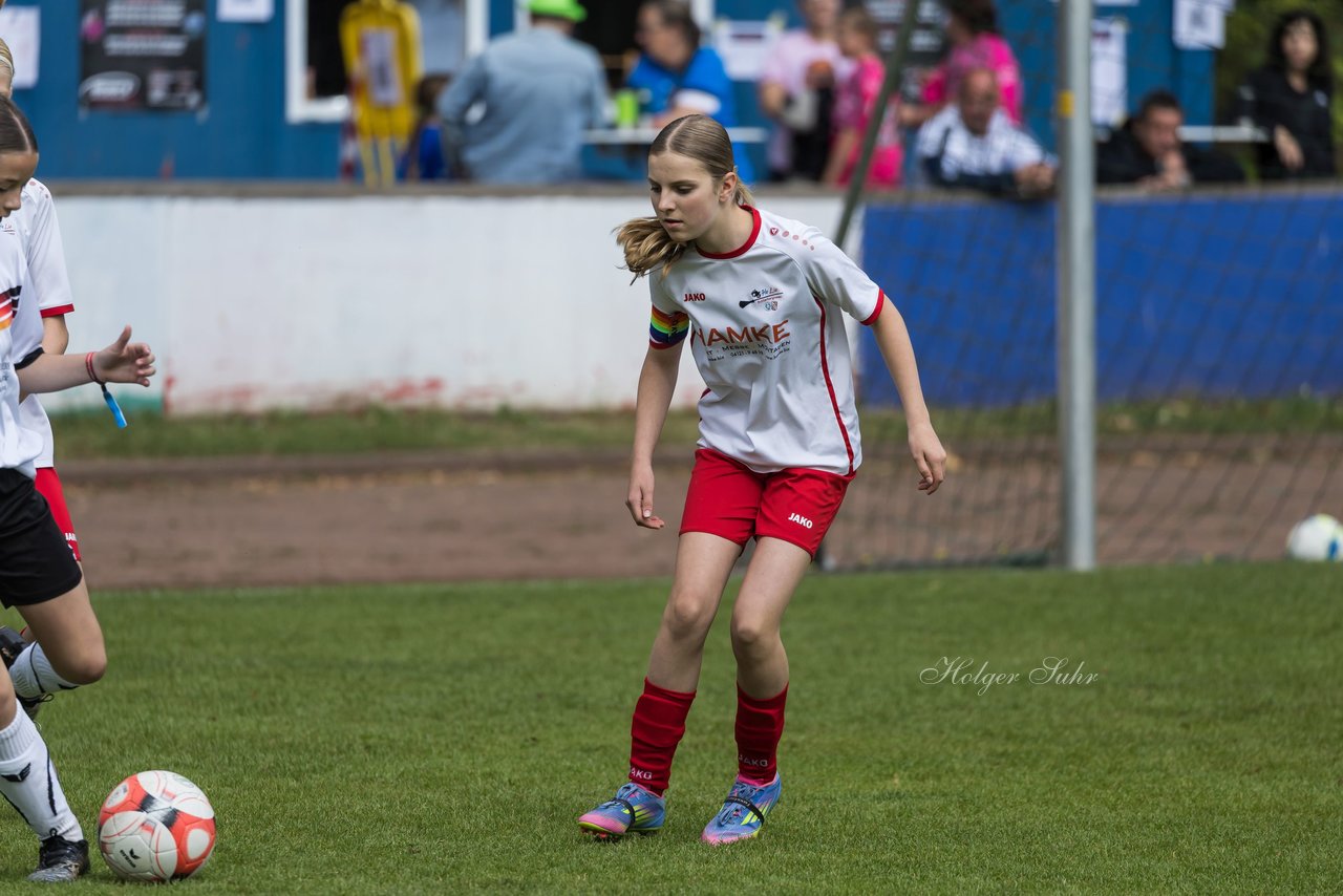 Bild 180 - Loewinnen Cup